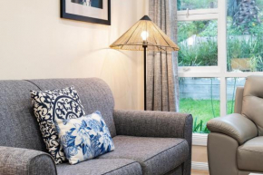 Classic Coastal Charm, Budgewoi